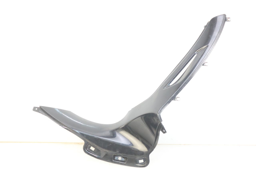 photo de TABLIER INTERIEUR DROIT PIAGGIO BEVERLY 125 (2010 - 2015)