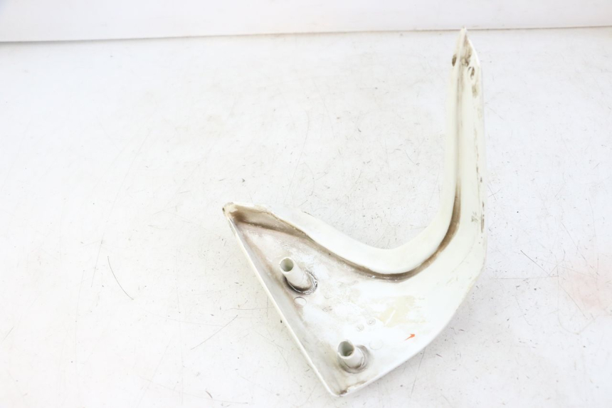 photo de TABLIER INTERIEUR DROIT GILERA NEXUS 125 (2009 - 2013)