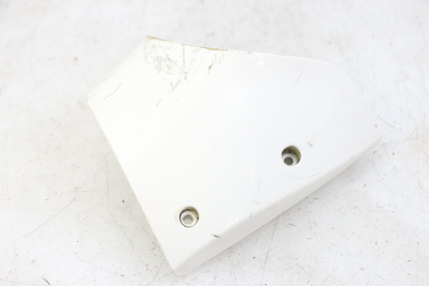photo de TABLIER INTERIEUR DROIT GILERA NEXUS 125 (2009 - 2013)