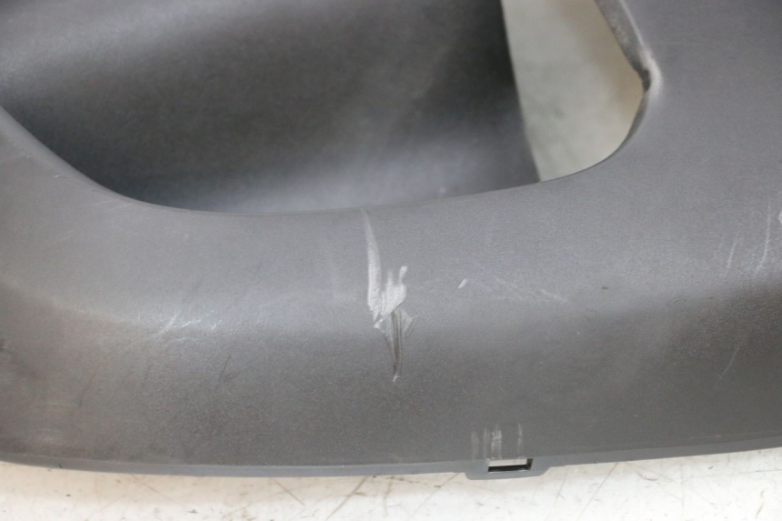 photo de TABLIER INTERIEUR SEGWAY NINEBOT E125S 1 (2022 - 2026) - Zoom composants