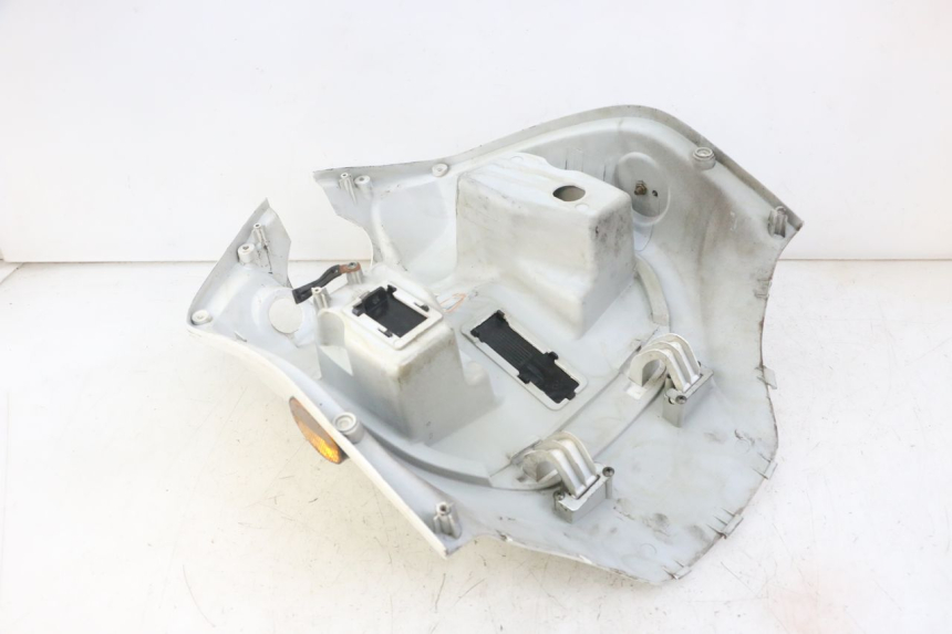 photo de TABLIER INTERIEUR SYM FIDDLE 3 III 125 (2014 - 2020)