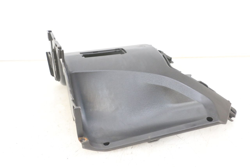 photo de TABLIER INTERIEUR INFERIEUR PEUGEOT BELVILLE 125 (2017 - 2021)
