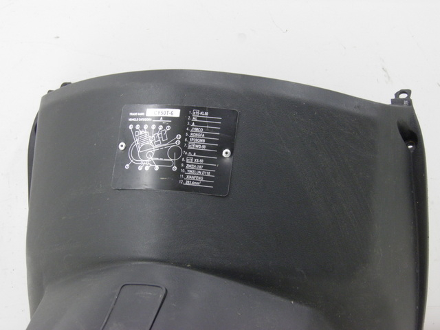 photo de TABLIER INTERIEUR INFERIEUR QINGQI SPEEDY 50 (2005 - 2007) - Vue d’ensemble