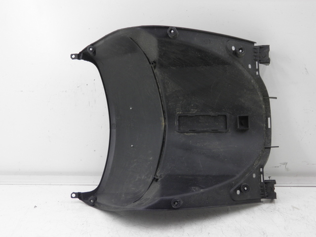 photo de TABLIER INTERIEUR INFERIEUR QINGQI SPEEDY 50 (2005 - 2007) - Points de fixation