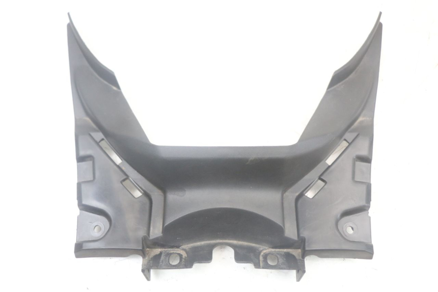 photo de TABLIER INTERIEUR INFERIEUR YAMAHA XMAX X-MAX ABS 125 (2017 - 2020)