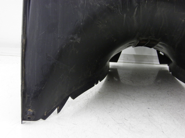 photo de TABLIER INTERIEUR INFERIEUR YAMAHA YP MAJESTY 125 (2002 - 2006) - Points de fixation