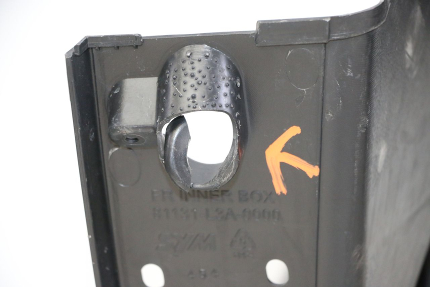 photo de TABLIER INTERIEUR SYM JOYMAX 125 (2010 - 2017)
