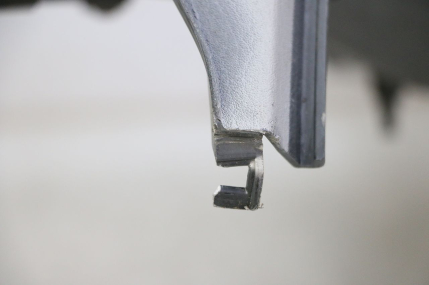 photo de TABLIER INTERIEUR PIAGGIO MP3 RL 250 (2007 - 2010)