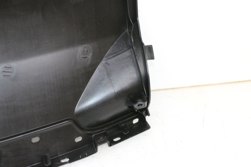 photo de TABLIER INTERIEUR YAMAHA NEO'S CORE 1 (2022 - 2026) - Aperçu profil