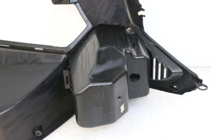 photo de TABLIER INTERIEUR PEUGEOT SATELIS COMPRESSOR K15 125 (2006 - 2009)