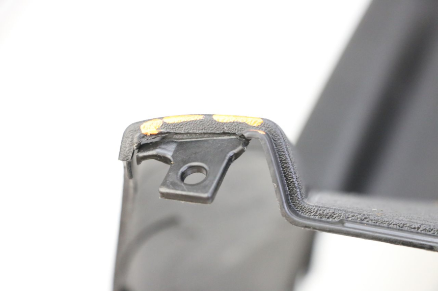 photo de TABLIER INTERIEUR PIAGGIO MP3 500 (2014 - 2016)