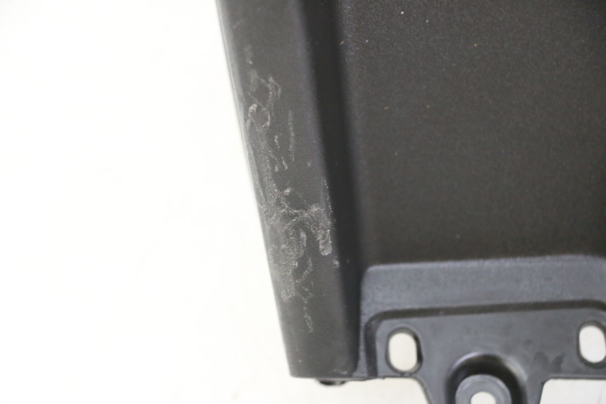 photo de TABLIER INTERIEUR PIAGGIO MP3 500 (2014 - 2016)