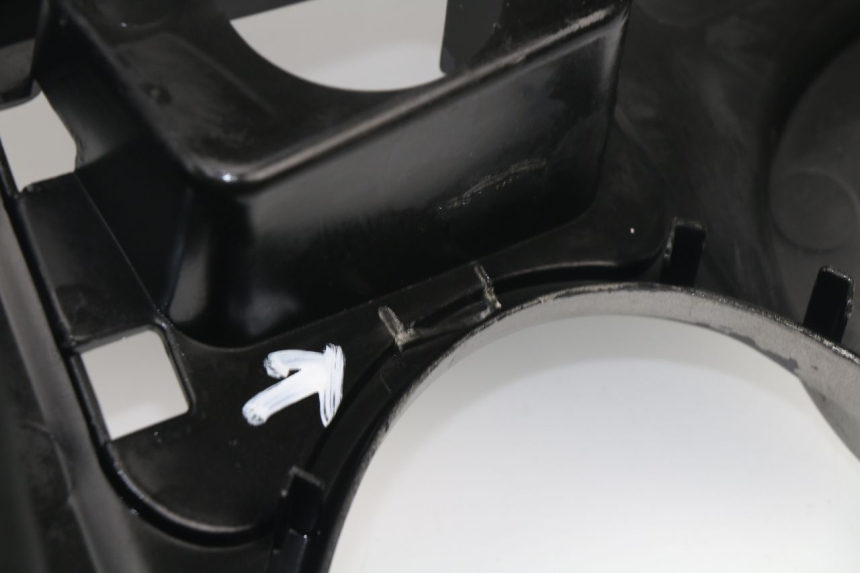 photo de TABLIER INTERIEUR SUPERIEUR KYMCO GRAND DINK 125 (2002 - 2007)