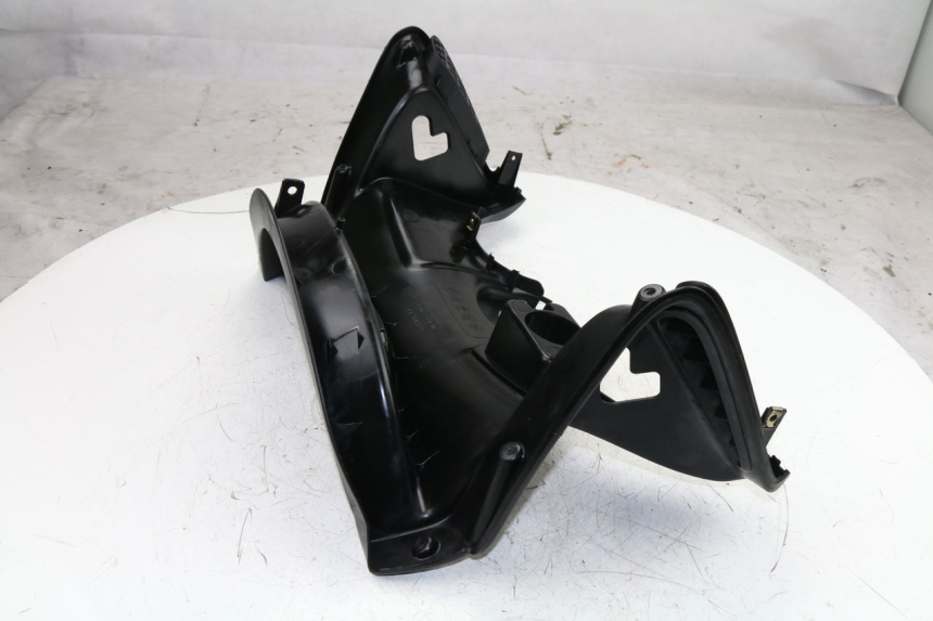 photo de TABLIER INTERIEUR SUPERIEUR KYMCO GRAND DINK 125 (2008 - 2014)