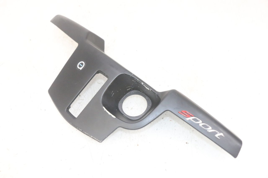 photo de TABLIER INTERIEUR SUPERIEUR PIAGGIO MP3 HPE 300 (2019 - 2026) - Vue d’ensemble