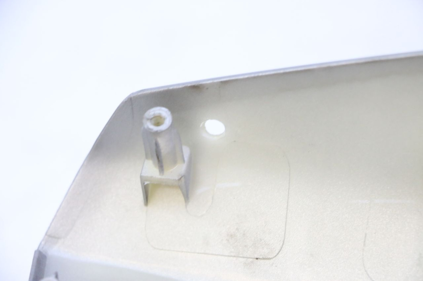 photo de TABLIER INTERIEUR SUPERIEUR APRILIA SXR 50 (2021 - 2023)