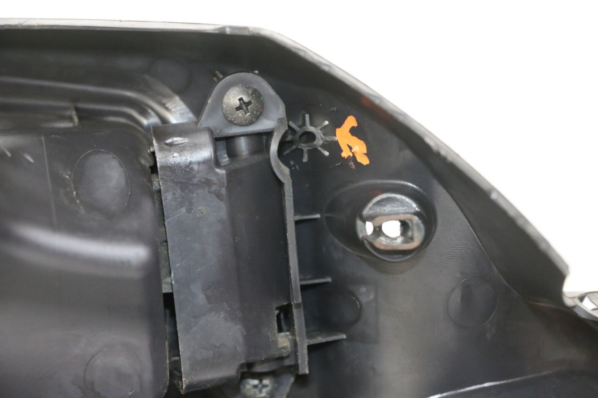 photo de TABLIER INTERIEUR SUZUKI BURGMAN 125 (2007 - 2014)