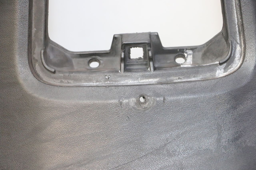 photo de TABLIER INTERIEUR YAMAHA X-MAX XMAX 125 (2010 - 2014)