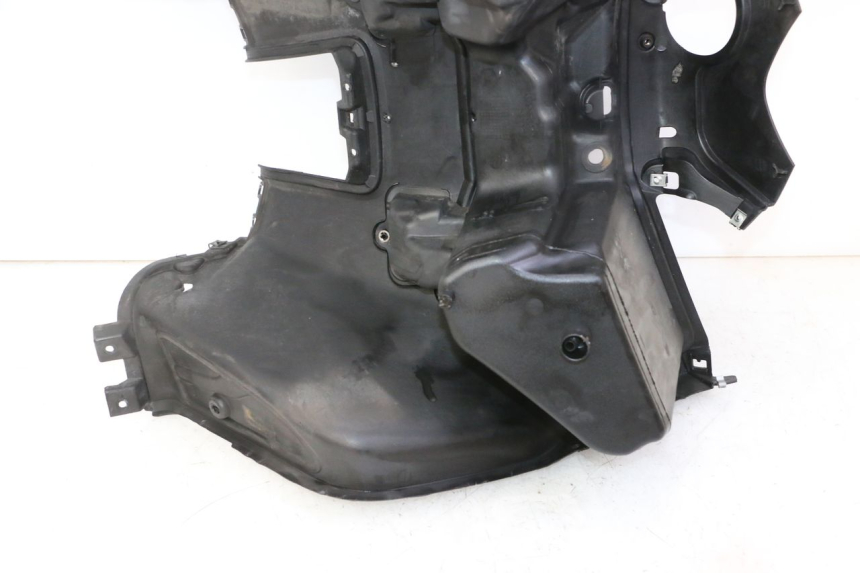 photo de TABLIER INTERIEUR YAMAHA X-MAX XMAX 125 (2010 - 2014)