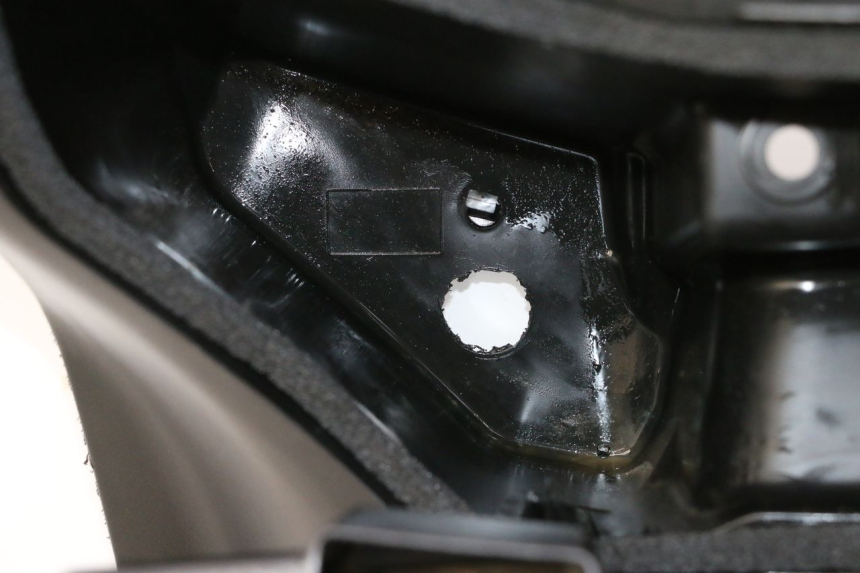 photo de TABLIER INTERIEUR YAMAHA X-MAX XMAX 125 (2010 - 2014)