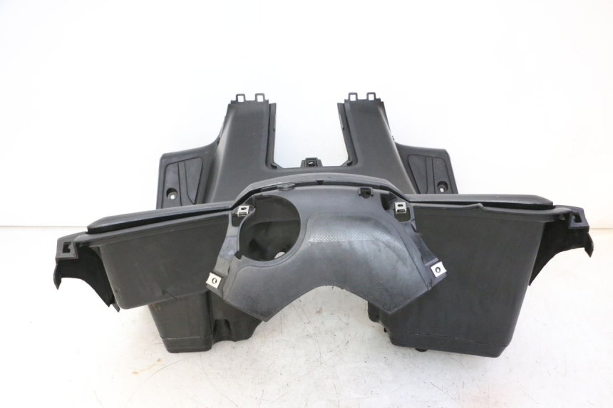 photo de TABLIER INTERIEUR YAMAHA X-MAX XMAX 125 (2010 - 2014)