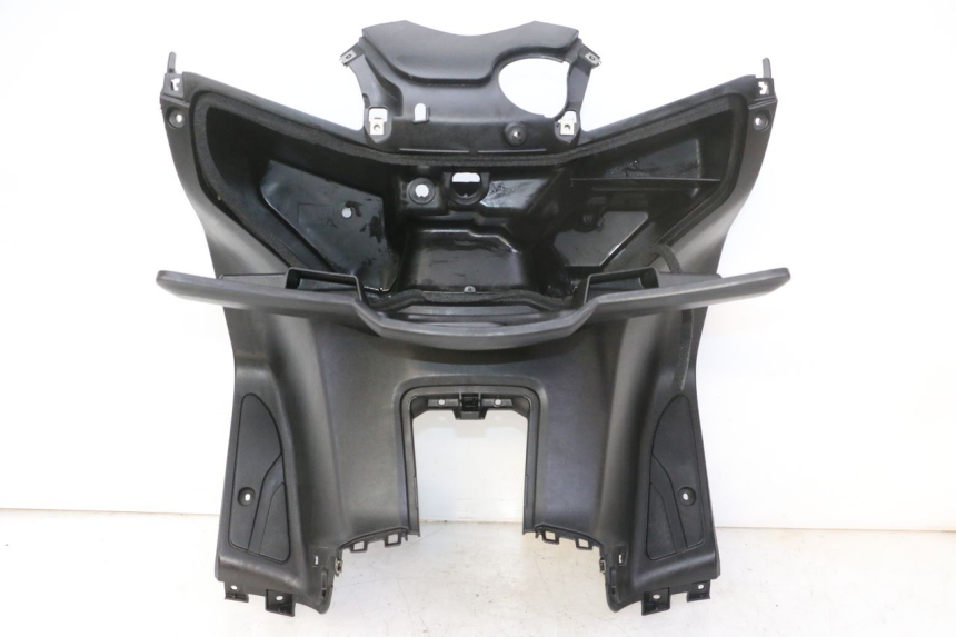 photo de TABLIER INTERIEUR YAMAHA X-MAX XMAX 125 (2010 - 2014)