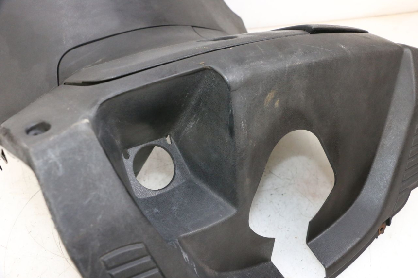 photo de TABLIER INTERIEUR YAMAHA XMAX X-MAX 125 (2006 - 2009) - Détail de la pièce