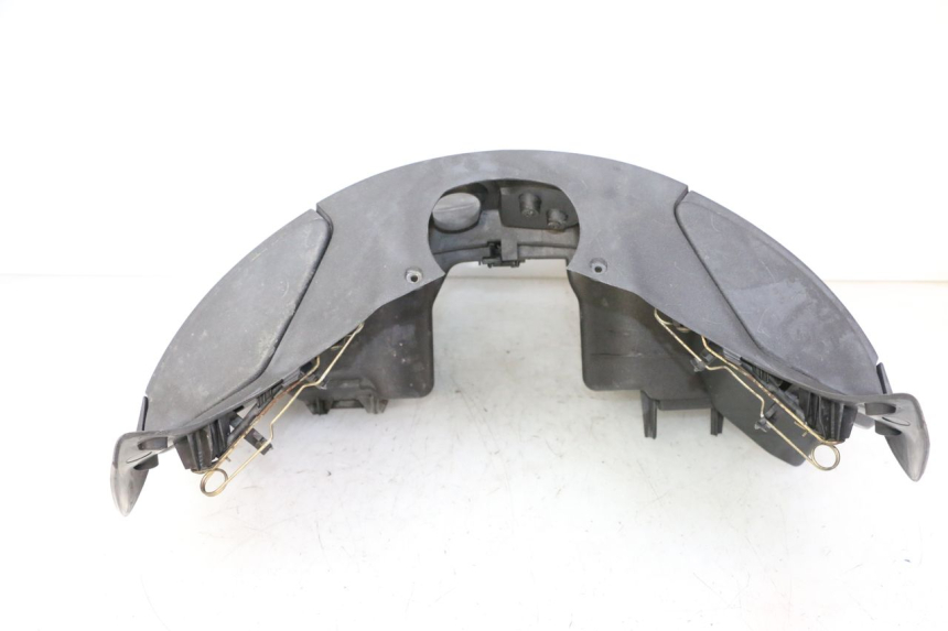 photo de TABLIER INTERIEUR PIAGGIO X9 EVOLUTION 125 (2003 - 2007)