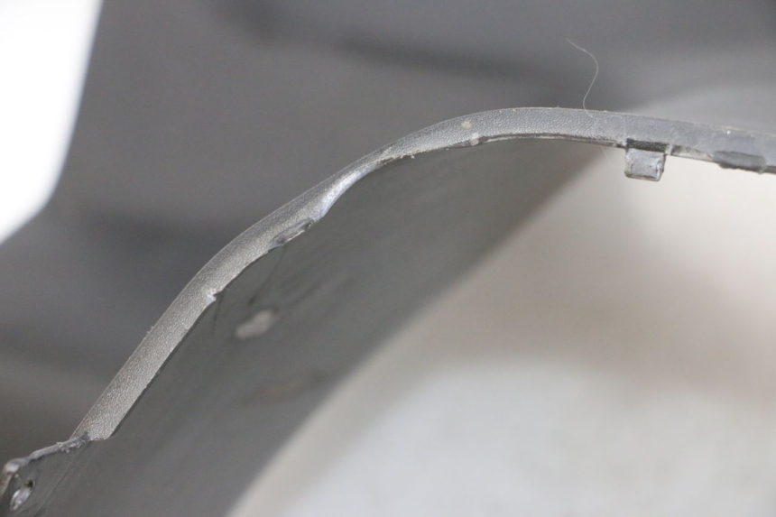 photo de TABLIER INTERIEUR PIAGGIO XEVO - X EVO 125 (2007 - 2016) - Gros plan technique