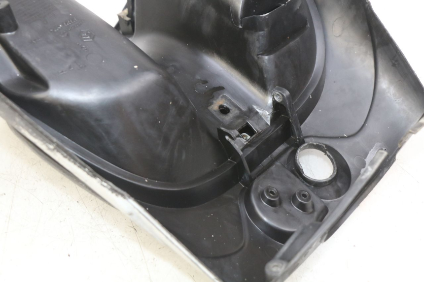 photo de TABLIER INTERIEUR PIAGGIO ZIP 2T 50 (2009 - 2019) - Zoom état d’usage