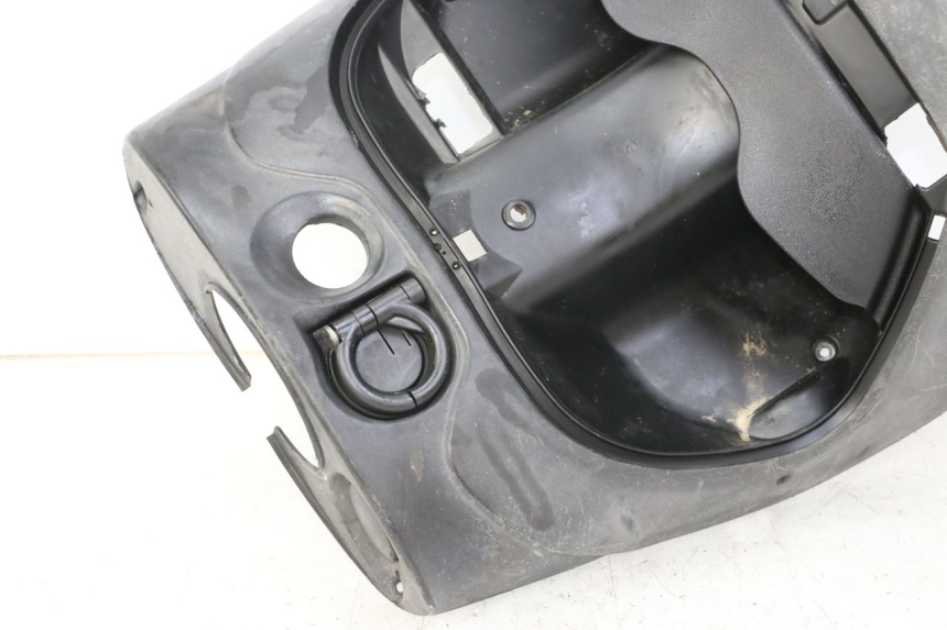 photo de TABLIER INTERIEUR PIAGGIO ZIP 4T 50 (2018 - 2020) - Zoom composants
