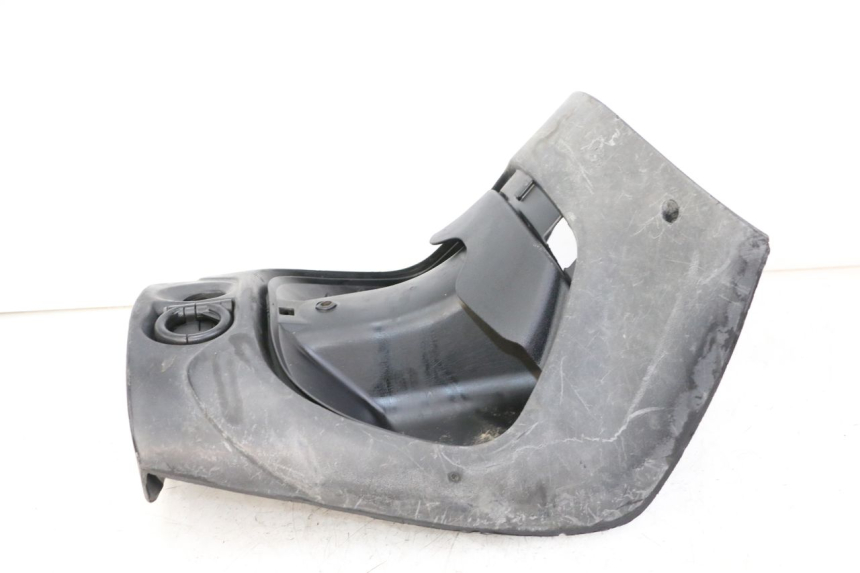 photo de TABLIER INTERIEUR PIAGGIO ZIP 4T 50 (2018 - 2020) - Autre angle de vue