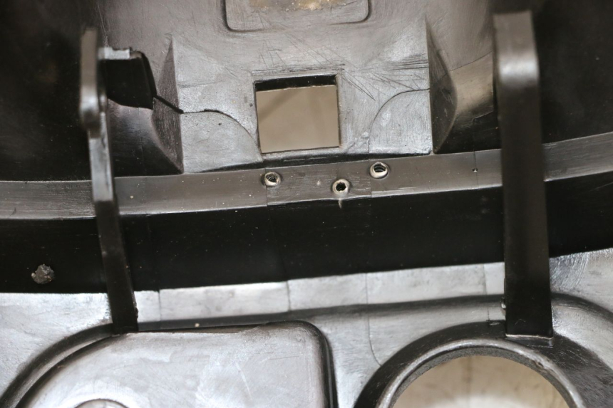 photo de TABLIER INTERIEUR PIAGGIO ZIP 4T 50 (2018 - 2020) - État de surface