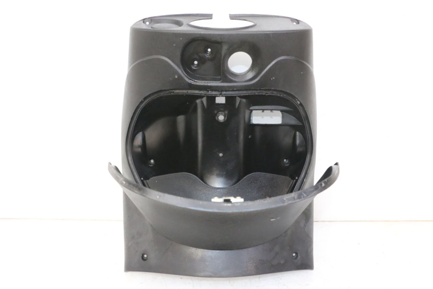 photo de TABLIER INTERIEUR PIAGGIO ZIP 4T 50 (2018 - 2020) - Points de fixation