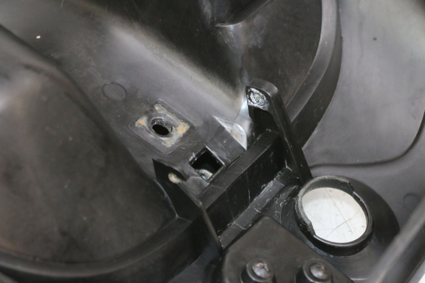 photo de TABLIER INTERIEUR PIAGGIO ZIP 4T 50 (2018 - 2020) - Marquages et références