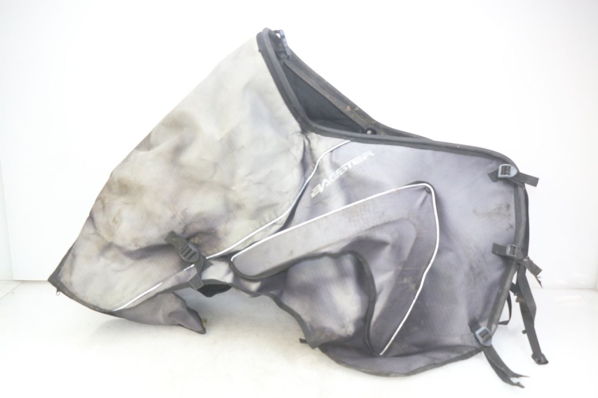 photo de TABLIER PROTECTION SUZUKI BURGMAN 650 (2002 - 2004)