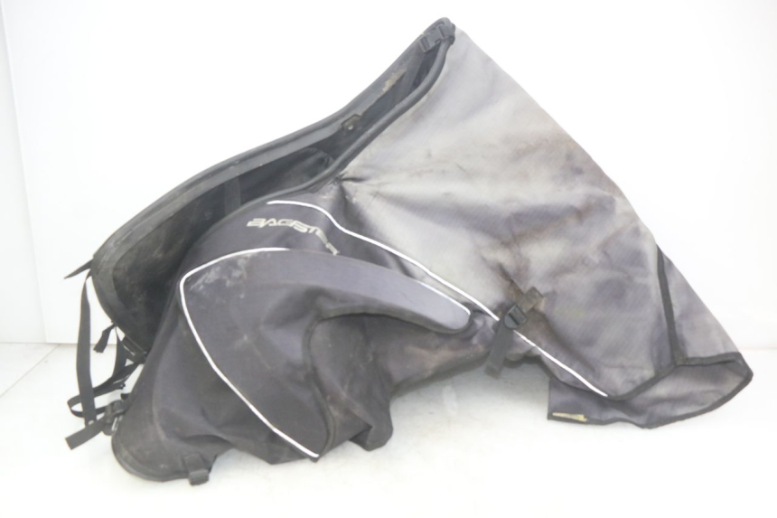 photo de TABLIER PROTECTION SUZUKI BURGMAN 650 (2002 - 2004)