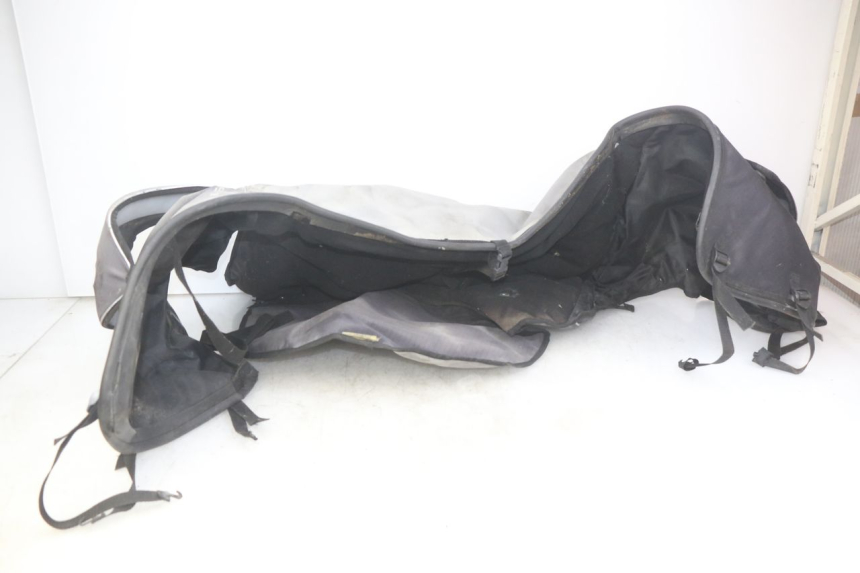 photo de TABLIER PROTECTION SUZUKI BURGMAN 650 (2002 - 2004)