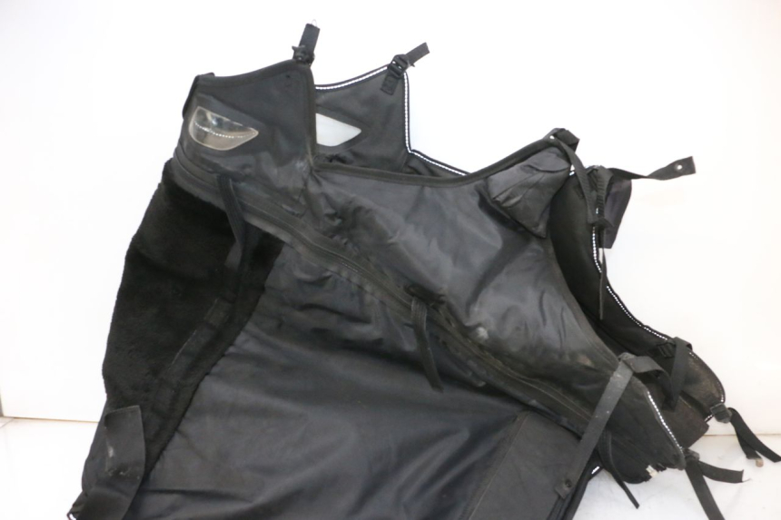 photo de TABLIER PROTECTION PIAGGIO MP3 HPE 300 (2019 - 2026) - Vue d’ensemble