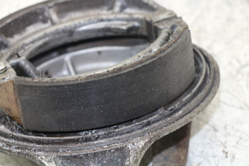 photo de TAMBOUR ARRIERE SUZUKI GN 125 (1997 - 2000)