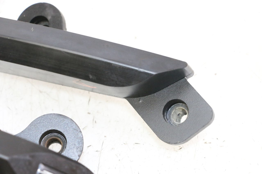photo de TAMPON MOTEUR SUZUKI GSR 750 (2011 - 2017)