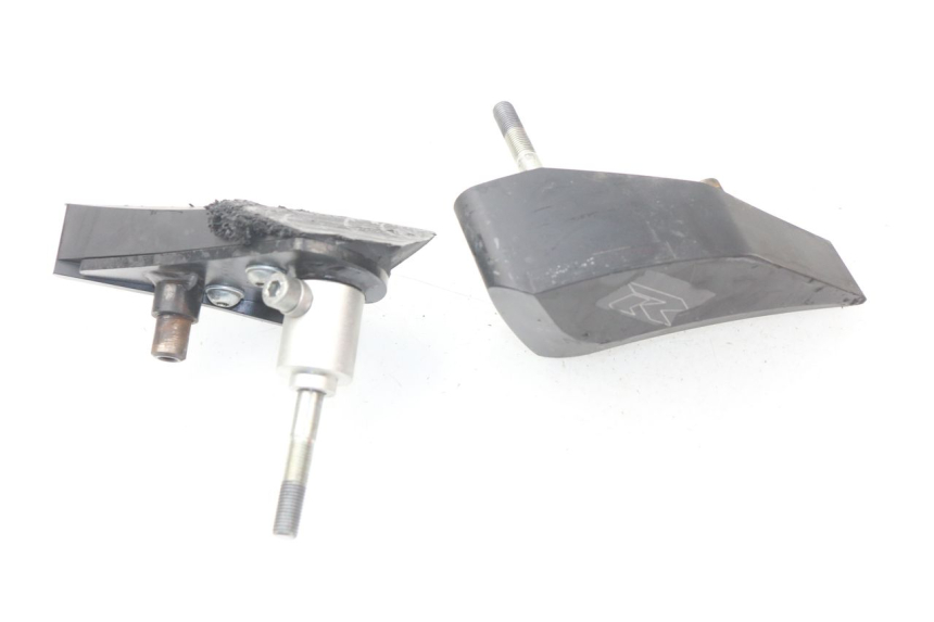 photo de TAMPON MOTEUR SUZUKI GSX-R GSXR K16 1000 (2012 - 2016)