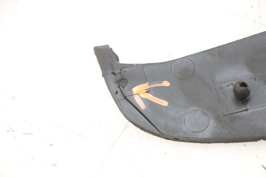 photo de TAPIS MARCHE PIED BMW C1 125 (2000 - 2003)