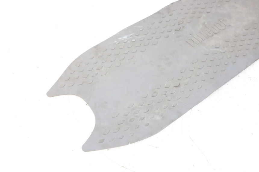 photo de TAPIS MARCHE PIED SEGWAY NINEBOT F65I 1