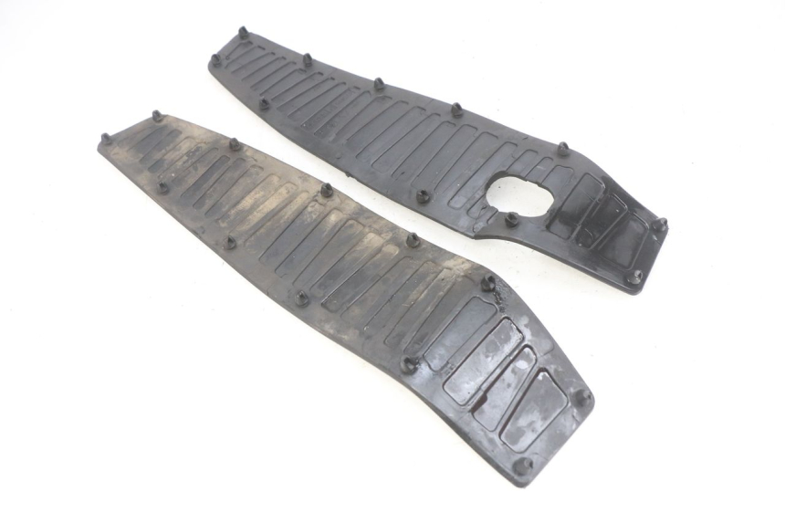 photo de TAPIS MARCHE PIED PIAGGIO MP3 500 (2014 - 2016)