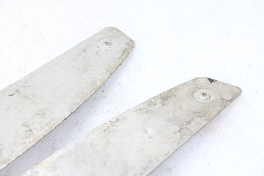 photo de TAPIS MARCHE PIED PIAGGIO MP3 500 (2011 - 2015)