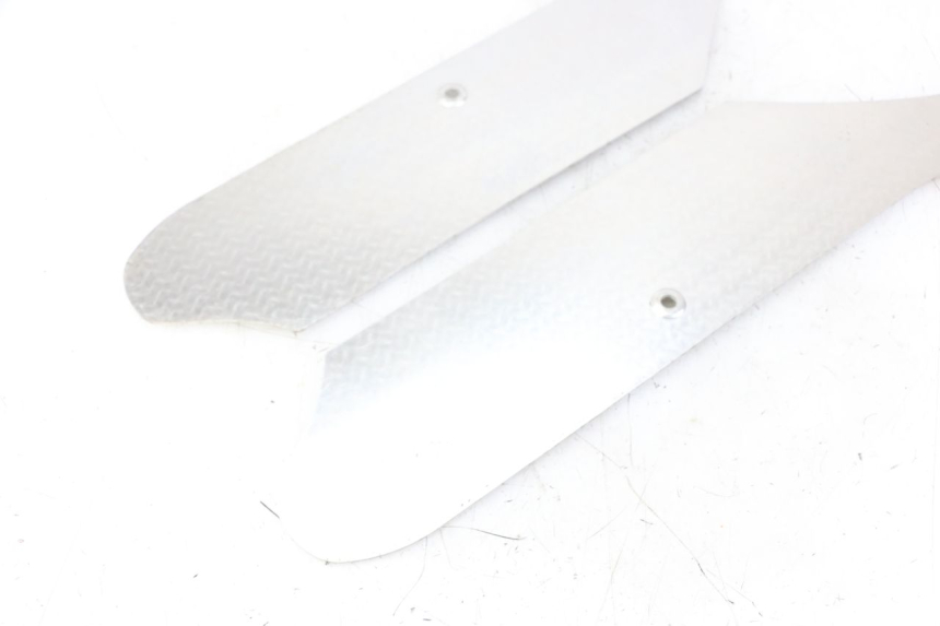 photo de TAPIS MARCHE PIED PIAGGIO NRG POWER PUREJET 50 (2018 - 2021)