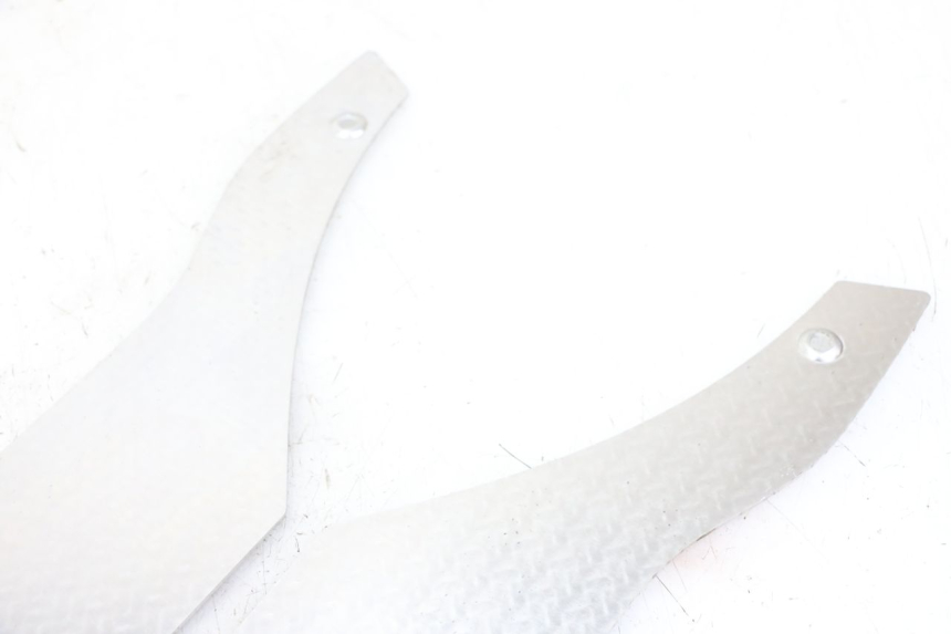 photo de TAPIS MARCHE PIED PIAGGIO NRG POWER PUREJET 50 (2018 - 2021)