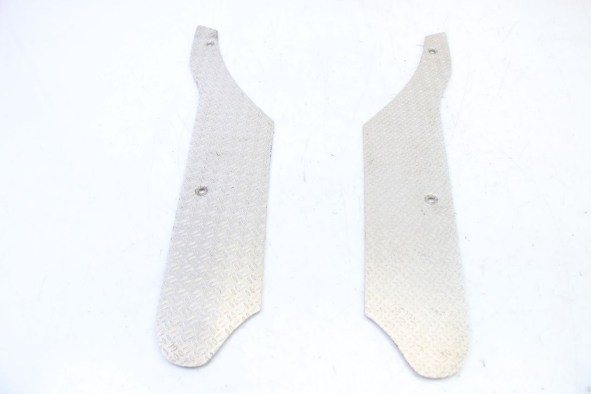 photo de TAPIS MARCHE PIED PIAGGIO NRG POWER PUREJET 50 (2018 - 2021)