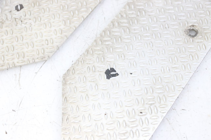 photo de TAPIS MARCHE PIED PIAGGIO NRG POWER PUREJET 50 (2018 - 2021)